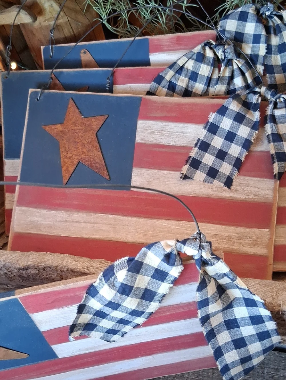 Primitive Flag - Picture 3 of 3